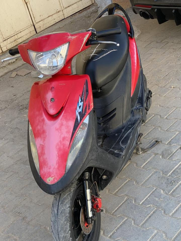 سلام عليكم عدله بلاديه  كفاله من كلشي دراجه جيب المصلح البالك وفحص دراجه كلها بلاديه وختم واحد 49 كهربايات كلها شغاله نكره سلف مكينه ناعمه وشلعه خير من الله  دبلات شغاله عداد البنازين شغال دراجه مامتعوبه وجديده *********** قضاء المدينه

