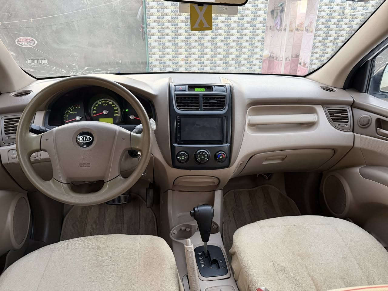 اللهم صل على محمد وال محمد 
السلام عليكم كيا سبورتج موديل 2009 خليجي مكفوله ضربه وصبغ 
وتبديل وخياس ماشيه 200 الف 
جاهزه من كلشي كير ومكينه وحداديه وتبريد ثلج تخم تاير جديد دواخل كلش جديده شاشه كأمره سياره مال جناي ماعوزه برغي ترايه كلش حلو 
رقم بصره دولي سنويه جديده هزه جديده السعر 118 مكان السياره 
الناصية الشراي يتصل ***********
