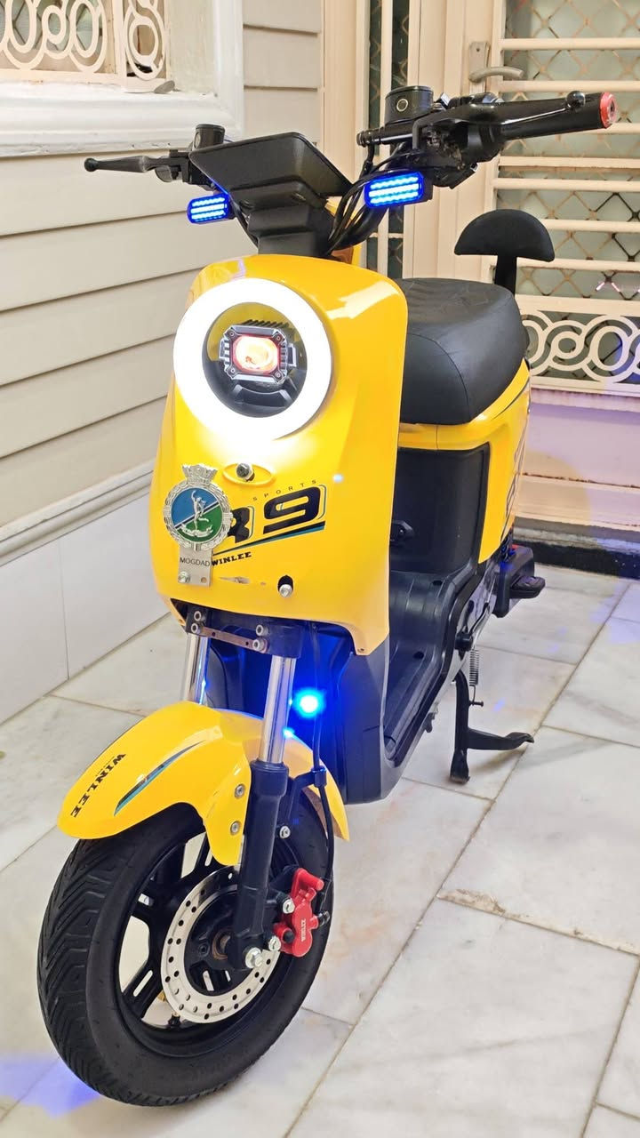 دراجه R9 للبيع
موديل 24
تخم بطاريه جديد 
و دراجه نضيفه 
والسعر . 400 وبيه مجال 
للاستفسار ***********
