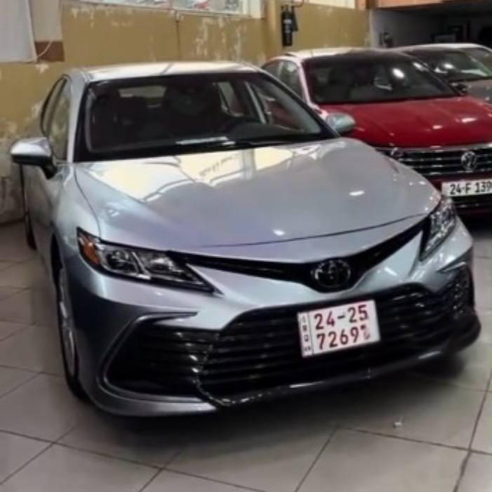 سلام عليكم
رمضان كريم
بيع فقط
كامري امريكي
 LE
موديل 2024
 ماشي 36 الف حقيقي بيها قطعتين ونص صبغ دواخل فقط يم الدوسه اربك تكمه راجع سستم صور الحادث مع رقم الشاصي موجود كير محرك شرط بدون رقم تترقم شمال السعر 175 بي مجال قليل مكان السياره دهوك سميل رقم موبايل *********** وتساب دهوك, العراق
