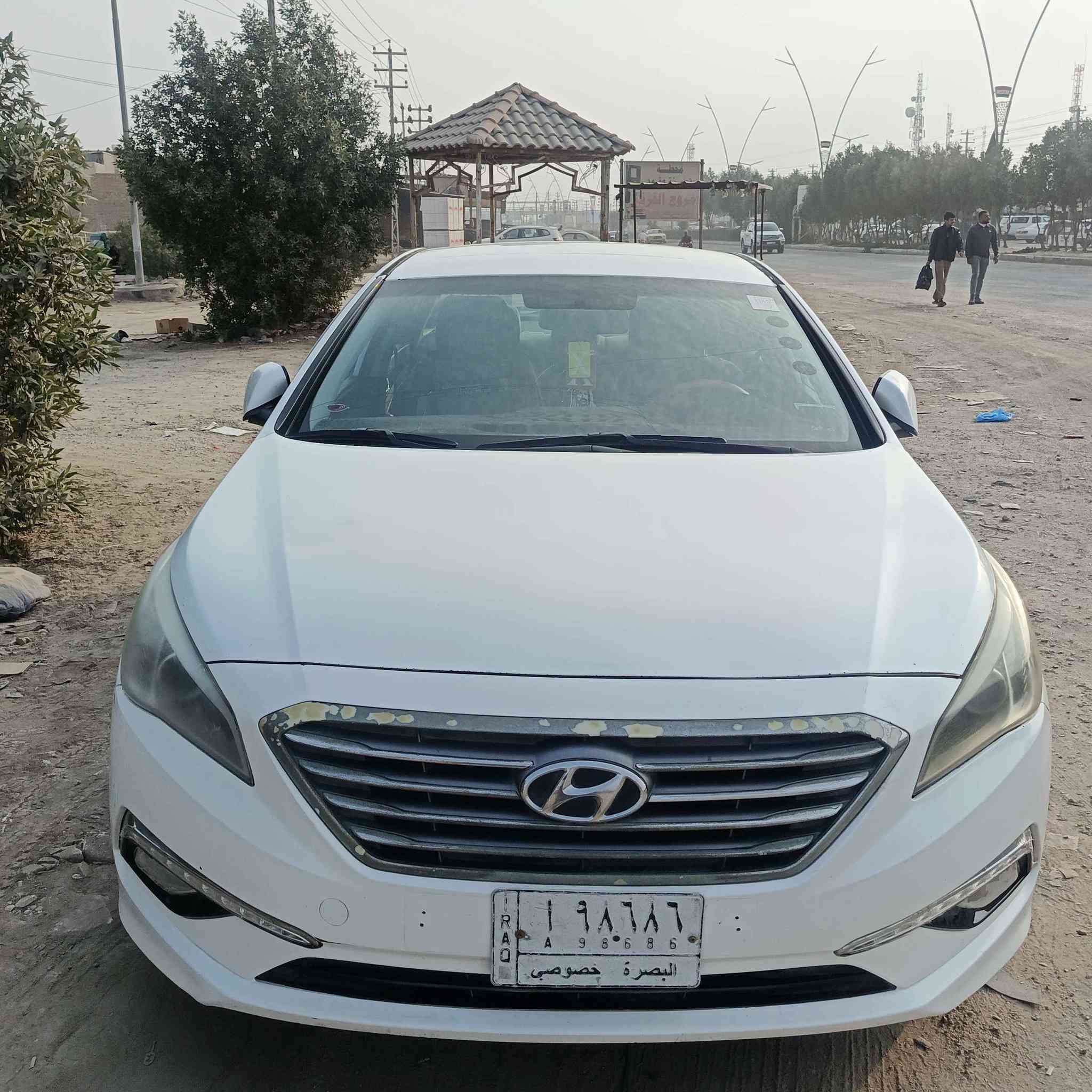 سوناتا 15امريكي . لون ابيض  مكينه جي دي اي كفاله مع لكير . . حادث جاملغ وبنيد . . تبديل فقط جاملغ تبريد كلش حلو +طخم تاير+سنويه ل27 اشاير بلمرايه   *********** /مكاني البصره شط العرب اتصل وتدلل شط العرب, البصرة
