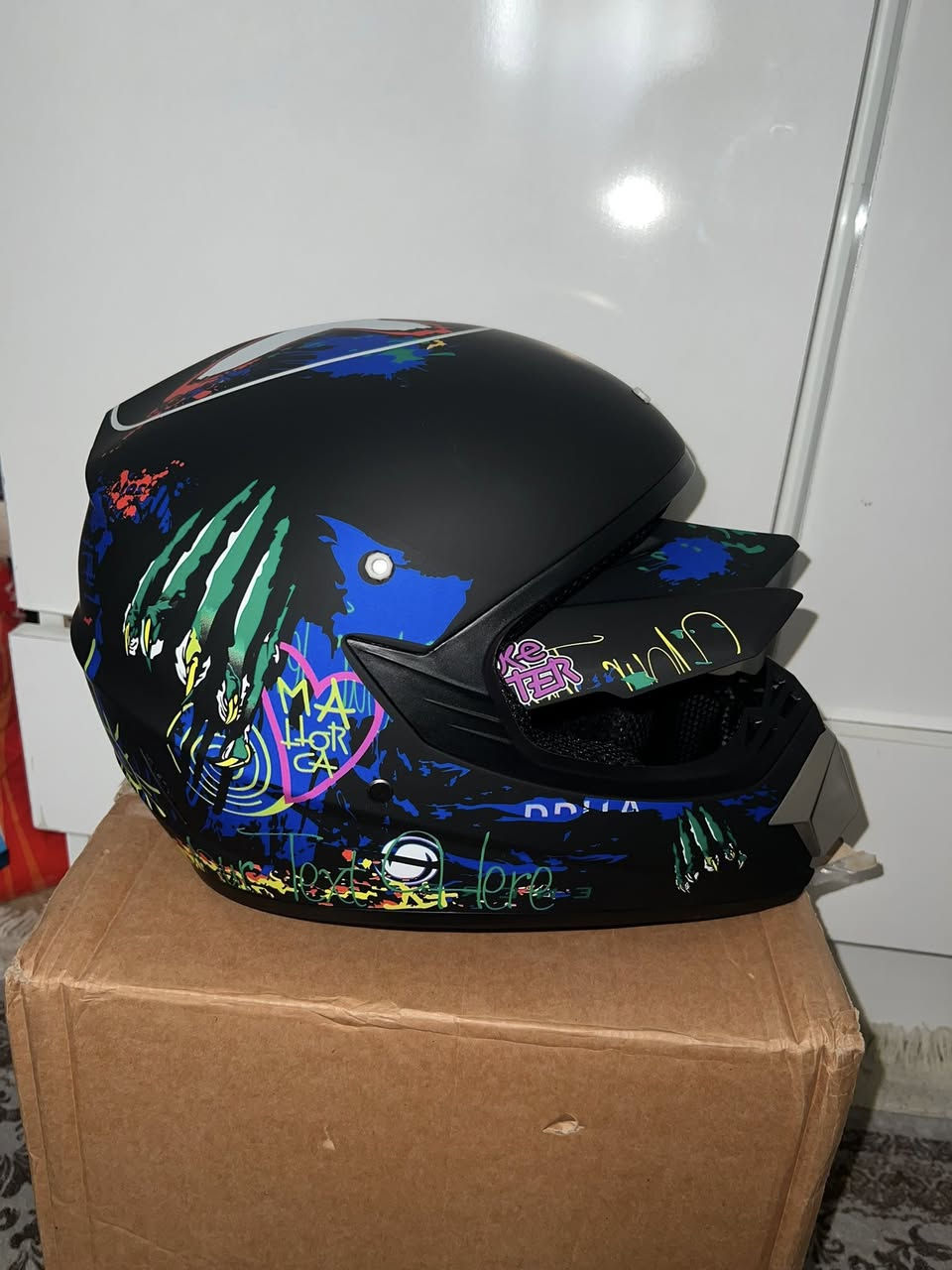 مقعد دراجة وخوذه اثننيهم 50 مع التوصيل


**إذا كنت صاحب هذا الإعلان وتريد حذفه لأي سبب، رجاءا أرسل رسالة إلى الدعم الفني**