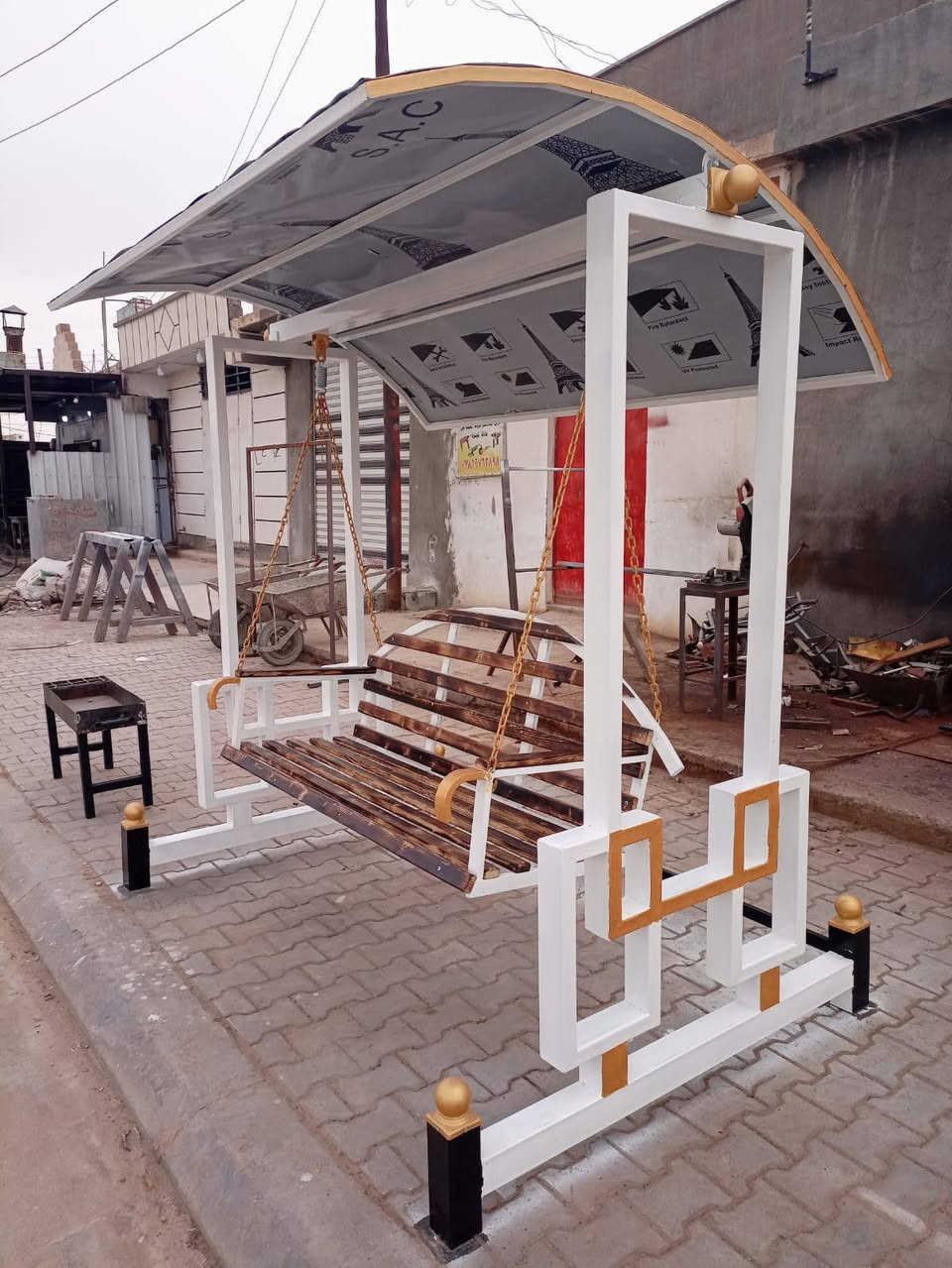 السلام عليكم يوجد مرجوحة درجة اولاة حطاطة الاحجام حسب الاتفاق الطول مترتين الارتفاع مترين وربع السعر 500وبيها مجال بصيط المكان القائم والشراء يتفضل ***********
