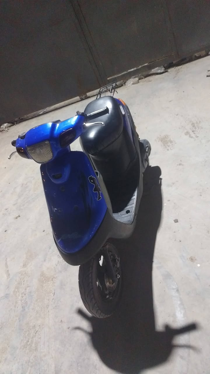 السلام عليكم شباب دراجه بترا نثيه دراجه جاهزه اول فتح له دراجه تخبل سلف هندر شاير بك لايت عالي ناصي كله شغل نقصه فقط باتري دراجه تخبل وناعمه سعره ٣٠٠ بيه مجال مكاني ناصريه مركز هذا رقمي *********** شراي يتصل وخادم انه
