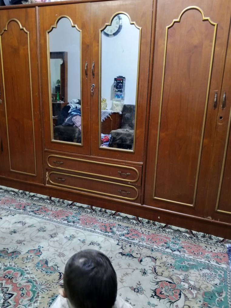 غرفة نوم للبيع بيهه بعدزاوية ملابس وزواية تلفزيون سعرهه 550وبيهه مجال قليل عمارة, ميسان


**إذا كنت صاحب هذا الإعلان وتريد حذفه لأي سبب، رجاءا أرسل رسالة إلى الدعم الفني**