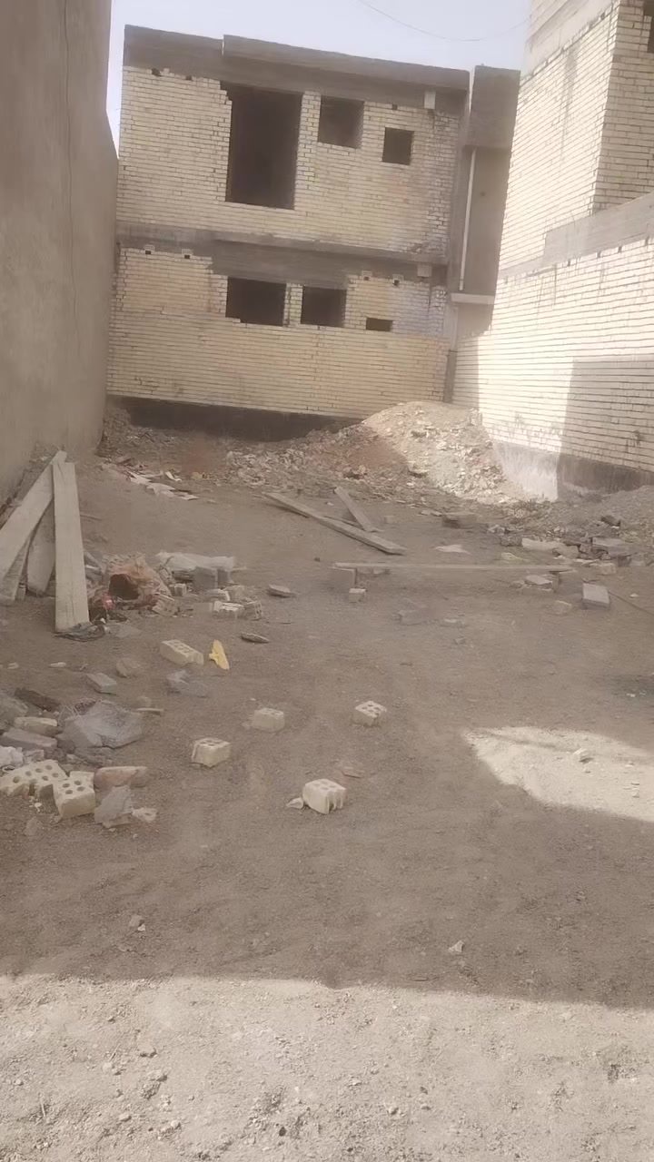 قطعه أرض للبيع طابو صرف المساحه ١٥٠م
تقاطع الساده منطقه الحكيم ثالث قطعه عن الشارع خدمات وبناء كامل تفاصيل تواصل ع رقم ***********
