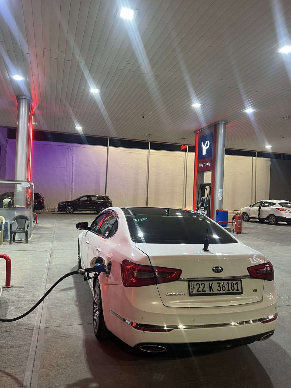 كيا كادنزا ٢٠١٥ مواصفات فول درجة ٢ بس مو ملكى باقى فول فول هزة جديد  رقم جديد  تخم طاير جديد ما عليها اي مصرف شرط طراى شمال للجنوب سيارة باسمى ثانى يوم بصمة عليها ١٣ ورقة غرامة ينزل من سعر بيها  ست قطع بجم كبس امامى خلفى كبس محرك شرط لا صرف لا بخار لا صوت ديجيطل لوك بيها ظربة من باب سكن سيارة الف ماشاءالله عليها و سعرها سعر سوك ١١٨ ورقة و مجال بصيط للطيبين 
***********
واتساب 
للاستفسار
