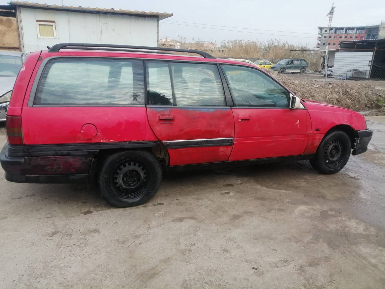 سلام عليكم اوبل اوميكا للبيع مكينه كير خير من الله سنويه ل 29 رقم ديالي سعرها 16 مكاني ديالي بعقوبه التحرير ***********
