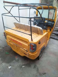 بياجو 18 شغالة لا تنقص ولا تبخير عوزها جادر فقط السعر مليون 350) 07710...