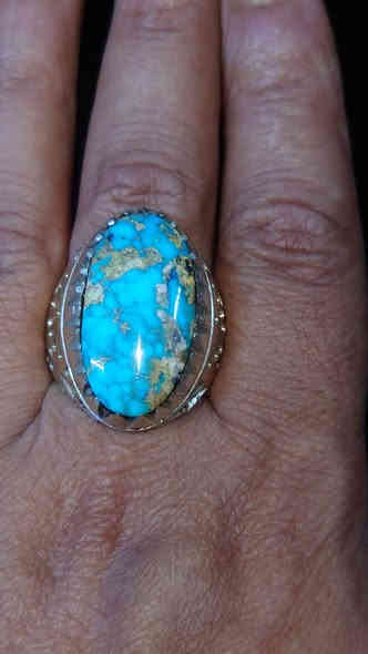 فيروز نيشابوري طبيعي صياغة يدوي السعر 55الف العنوان بغداد زعفرانية فضه 925الهاتف *********** بغداد
