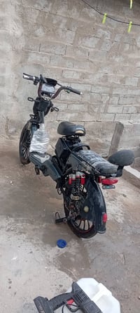 دراجة شحن بطاريات جدد اصليات تايرات جدد عوزة هورن وأشاير  السعر 130 بي...