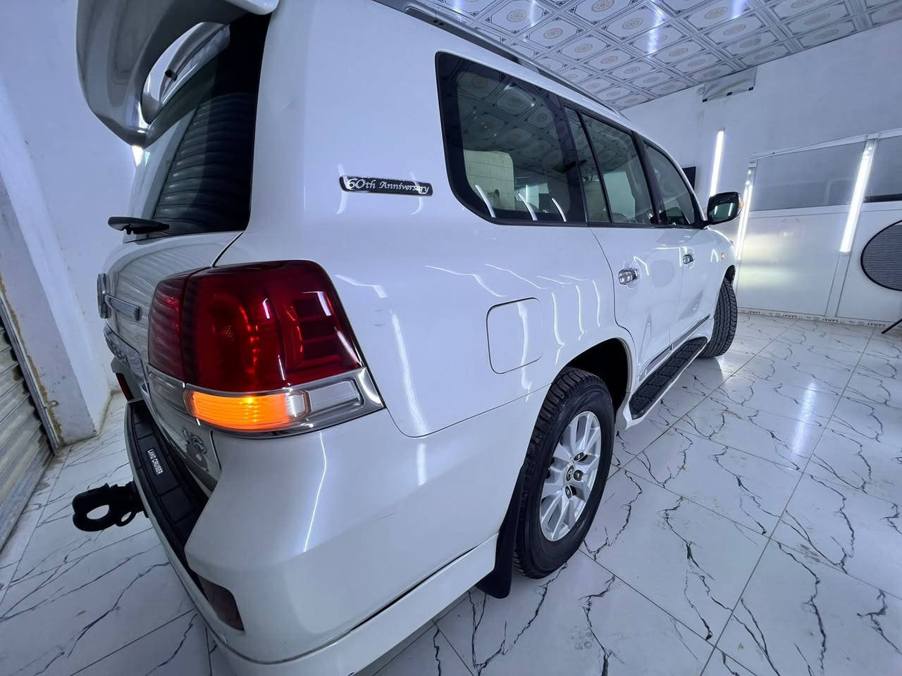 سلام عليكم
لاندكروز 2011ستينيه 
رقم بغداد 
6سلندر
ماشيه 175الف 
فول مواصفات بريم 
مكفوله من الضربه والصبغ والتبديل فقط باردموضح بل سونار كلش قليل 
السونار مرفق مع منشور 
موقع بغداد 
الشراي يتصل ويدلل ترهم مراوس بعدحسب القناعه 
***********
***********
