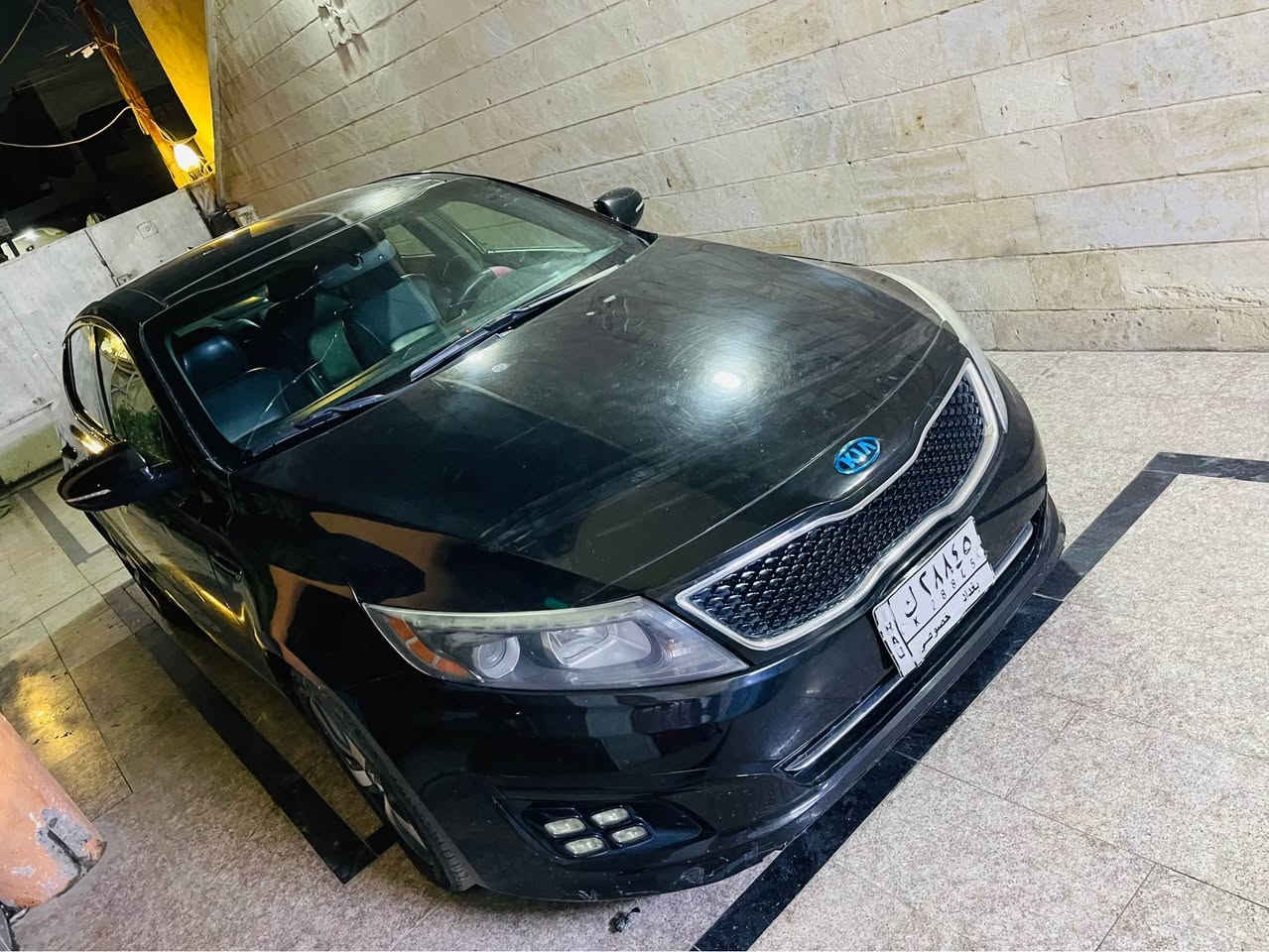 السلام عليكم كيا أوبتيما موديل 13 رقم بغداد وارد امريكي حادثها جاملغ امامي بدون دواخل وصبغ جاملغ. خلفي وباب سايق 
سياره اكثر من 6 سنوات ع ايد وحده 
فول مواصفات اعلى فئة لمتد1/1 SXL 
1-بصمة أبواب 
2بصمة تشغيل
3بصمة صندوق
4-تبريد نانو
5-تبريد قطعتين
6-سايد بريك بصمة
7-تدفئة تبريد كشنات خلفي امامي
8-بنيراما
9-مري شفط
10-اشاير بالمري
11-ترحيب يدات
12-سستم صوت
13-خزن كشنات
14-شفتات رياضي 
15-يدات نيكل
16-كشنات جلد
17-لد خلفي امامي
18-كاميرا
19-شاشة كبيرة 
20-زنون عالي ناصي
21-شاشة الكتروني ليزري
السيارة احلى من الصور ماشية 125 كم 
گير ومحرك كفالة 
السعر10
العنوان /بغداد بلديات
رقم الهاتف /*********** Colombo, Sri Lanka
