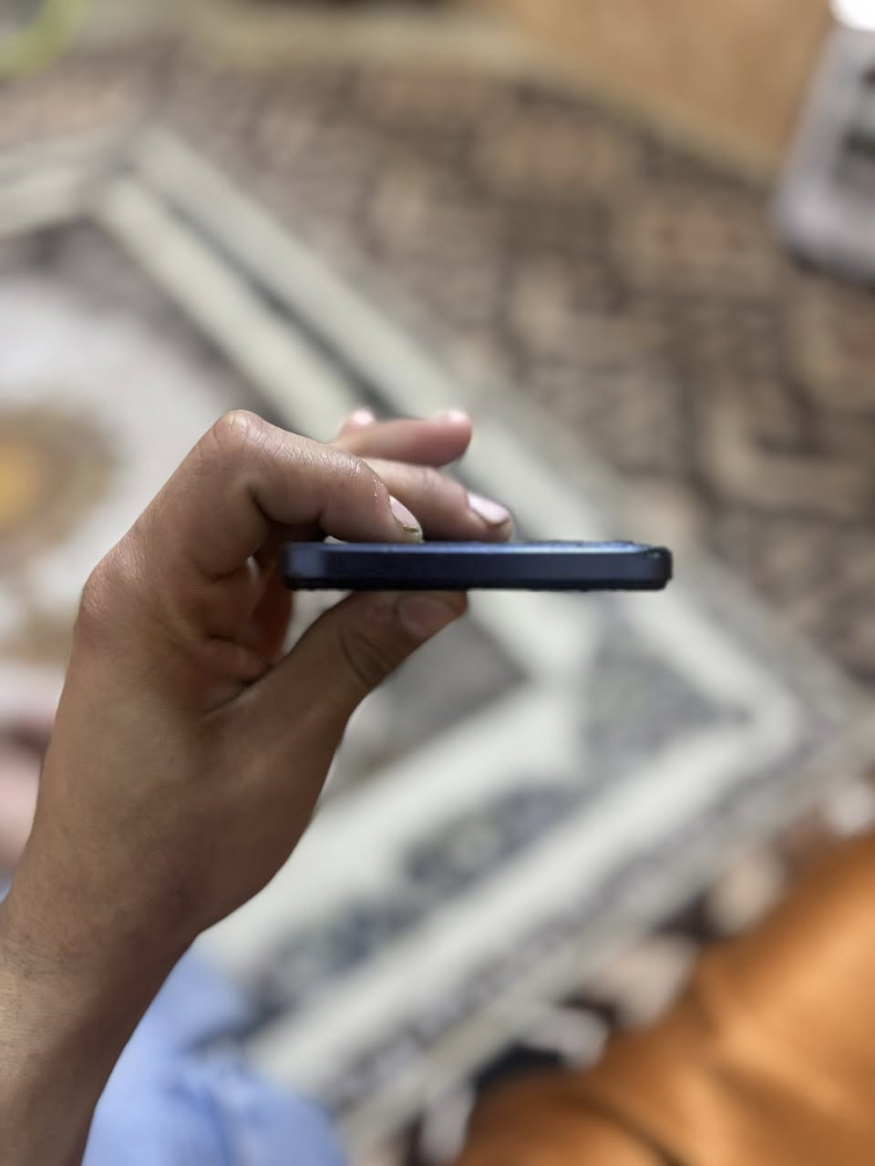 السلام عليكم عندي جهاز انفنكس سمارت سفن للبيع أو مراوس ايفون فرق أو راس برأس للتواصل ***********
