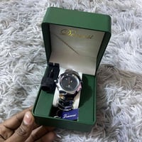 ساعات جديده • شكل جميل • توصيل بالحله مجاني