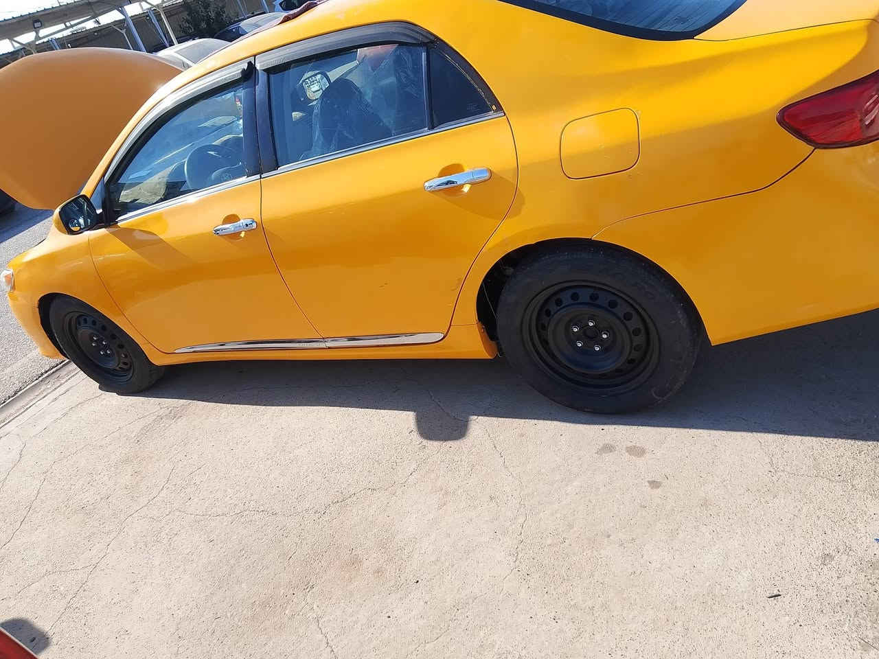 للبيع كورله ٢٠٠٩ بيها تبديق قبق صندوق فقط بدون دواخل الكير بي عته  عل ثاني بس او باقي طبيعي يبدل دفتر بانزين بيها باتر جديد بانزات جديد بسمي سنويه لل ٢٩ ماكاني حي الخضره   ***********5
***********سعر 103$
