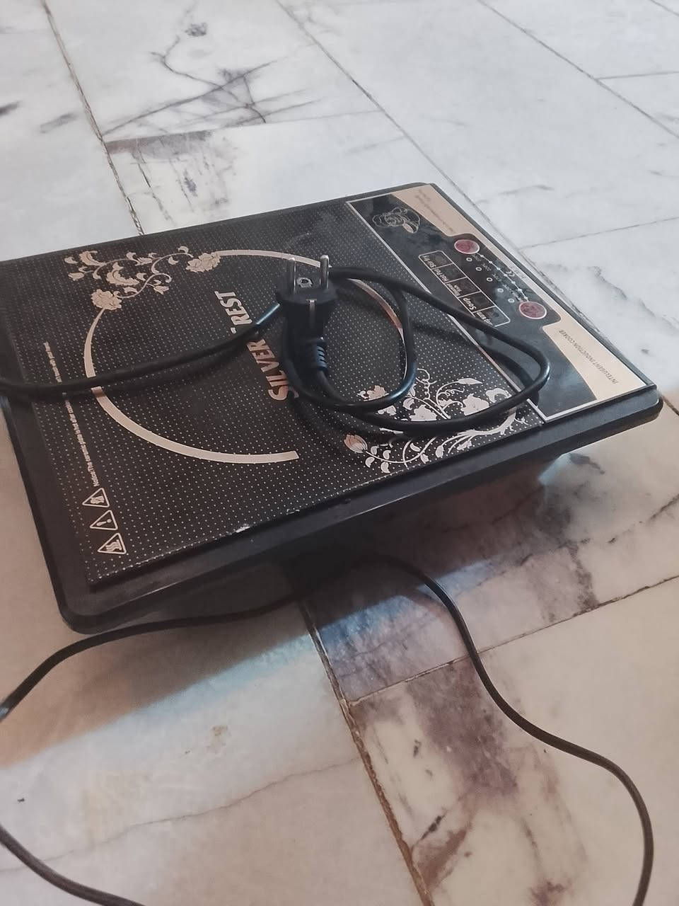 السلام عليكم طباخ كهربائي بي عطل بسيط وخلاط شغال السعر 25


**إذا كنت صاحب هذا الإعلان وتريد حذفه لأي سبب، رجاءا أرسل رسالة إلى الدعم الفني**