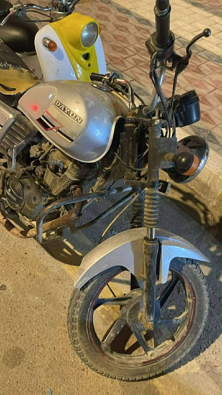 دراجة. دايون نفخ للبيع اوراق كامله.
عوزه ترتيب قليل مخليه بس كد الشغل ذي قار. قضاء سوق الشيوخ. سعره مليون 

***********
