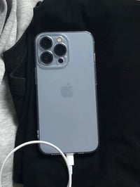 ايفون 13 برو ماكس بطاريه 90 نضيف من كلشي شرط تفحصه كبالك وتشتري كل اضر...