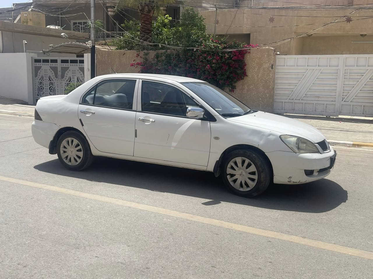 لانسر ابيضّ 2011 شركة باسمي ديالى سنوية 2027 تحويل ثاني يوم العنوان ( ديالى _بلدروز)
***********
