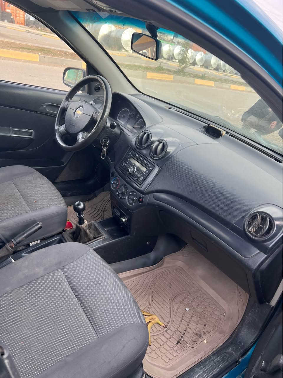 ئەڤیووی گیڕ تەرح گیرومکینە بەشەرت سەنەوی رەقم تازەیە پەڵە پەڵە بۆیاخی وەرگەراو دەعمی پێش و پشتی نیە پارەی بڕاوەیەکە نرخی ٤٨ گەڵا تۆزی معامەلە لەکەلارم 
*********** كالار, السليمانية
