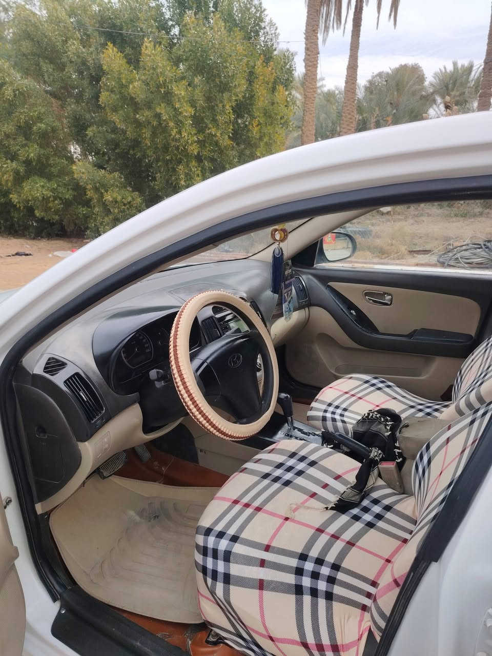 السلام عليكم ورحمة الله وبركاته
النترا للبيع موديل 2010، رقم اربيل
بيه صبغ صفحة السايق
السعر ٨٨ ورقه وبيه مجال
للتواصل ***********
