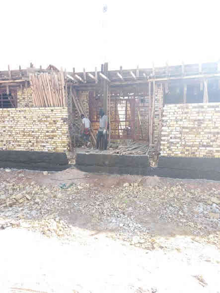 نعمل بلتقصيد  والنقد
يوجد كوادر  نجارة 🔨+ تسليح +صب +بناء 
مع عمل هياكل عضم   لكافه انواع الدور السكنيه والبنايات  
نعمل سقوف كونكريت  او بناء بلتقصيد او بنقد 
في النجف لاستفسار الأتصال بالرقم *********** يتوفر واتساب
