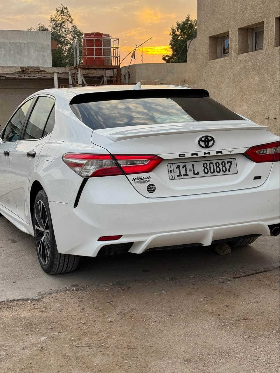 كامري نص فول بدون فتحه بيه 5قطع صبغ ضربته اماميه ابيع حزام كير مكينه وحداديه مكفوله بس بوربرن امامي بي شويه صوت سياره حلوه ونضيفه رايده 153 وبيه مجال لشراي *********** البصرة, العراق
