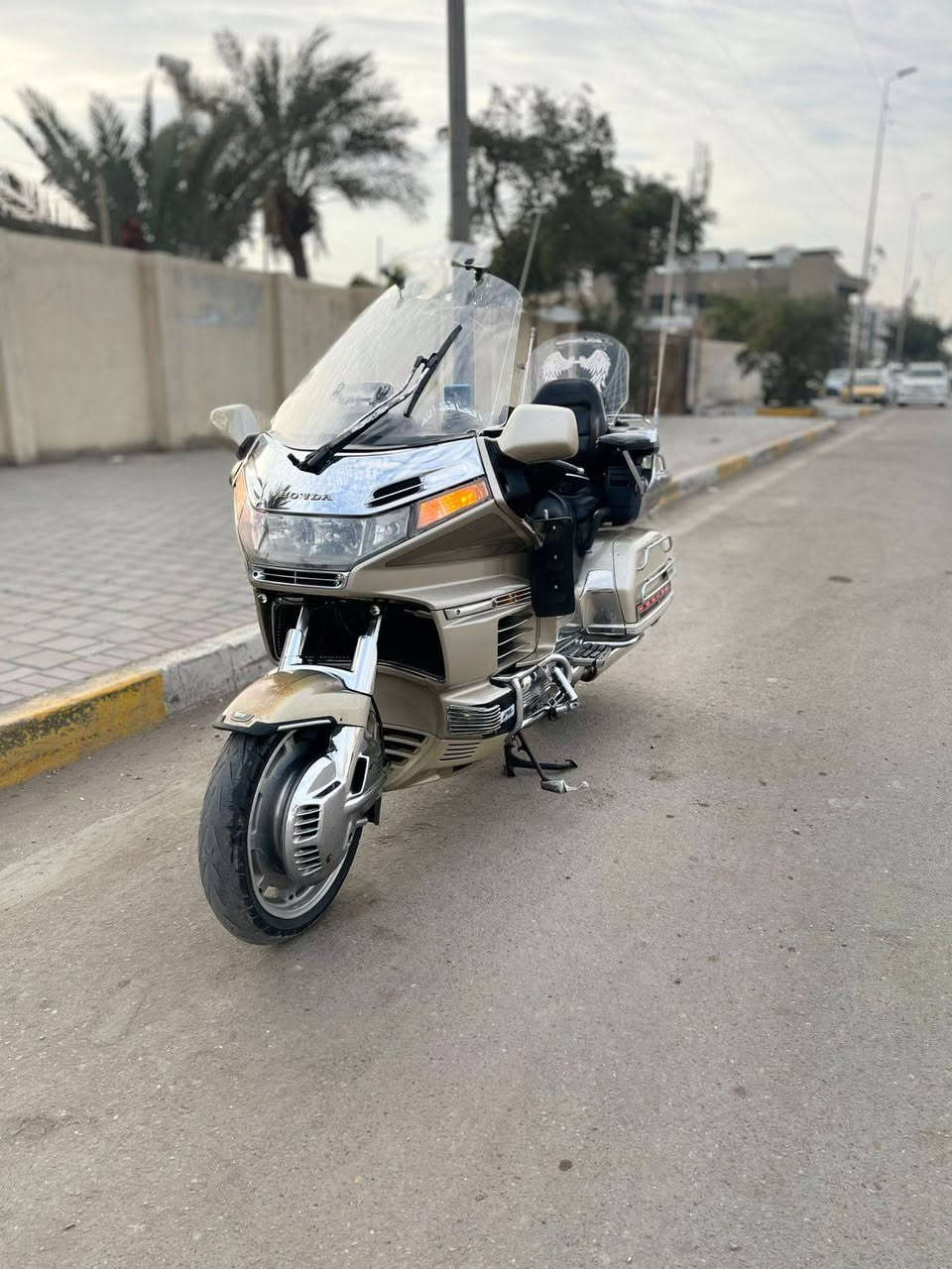 كولد ونك 1500
موديل 2000 أصل ياباني
الدراجة رقم ديالى+بسمي تحويل مباشر 
الدراجة مصروف عليه اهواي 
مكاني بغداد رقمي ***********
مامتواجد عله النت 
او اتصل او اني بل خدمة بغداد, العراق
