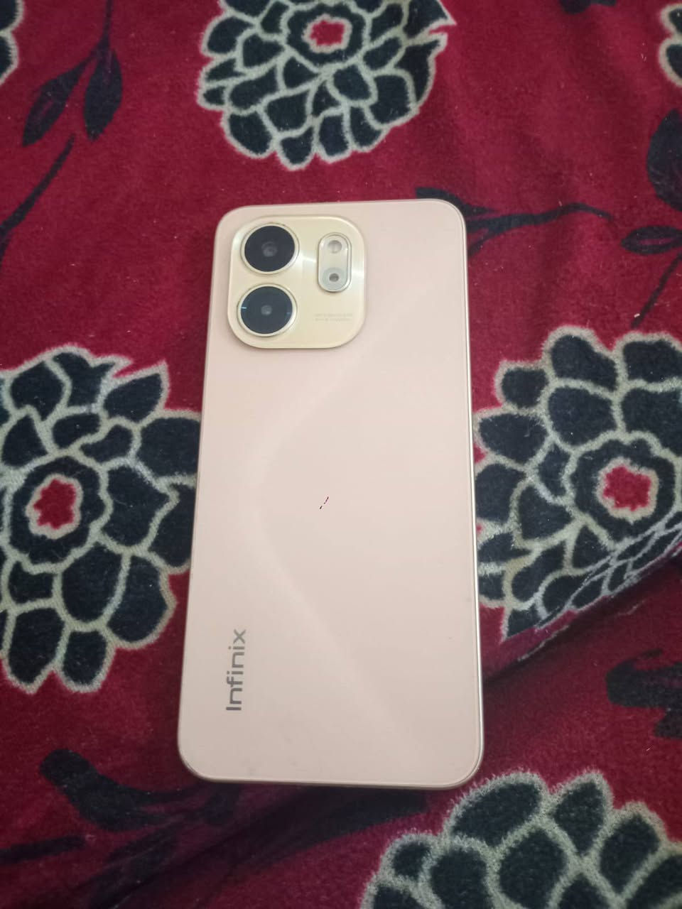 سلام عليكم جهاز سمارت 9جهاز مبدل شاشه وهاي شاشه هم مكسور للبيع قيم واخذ مكاني جزيرت الخالديه رقمي واتساب *********** ***********
