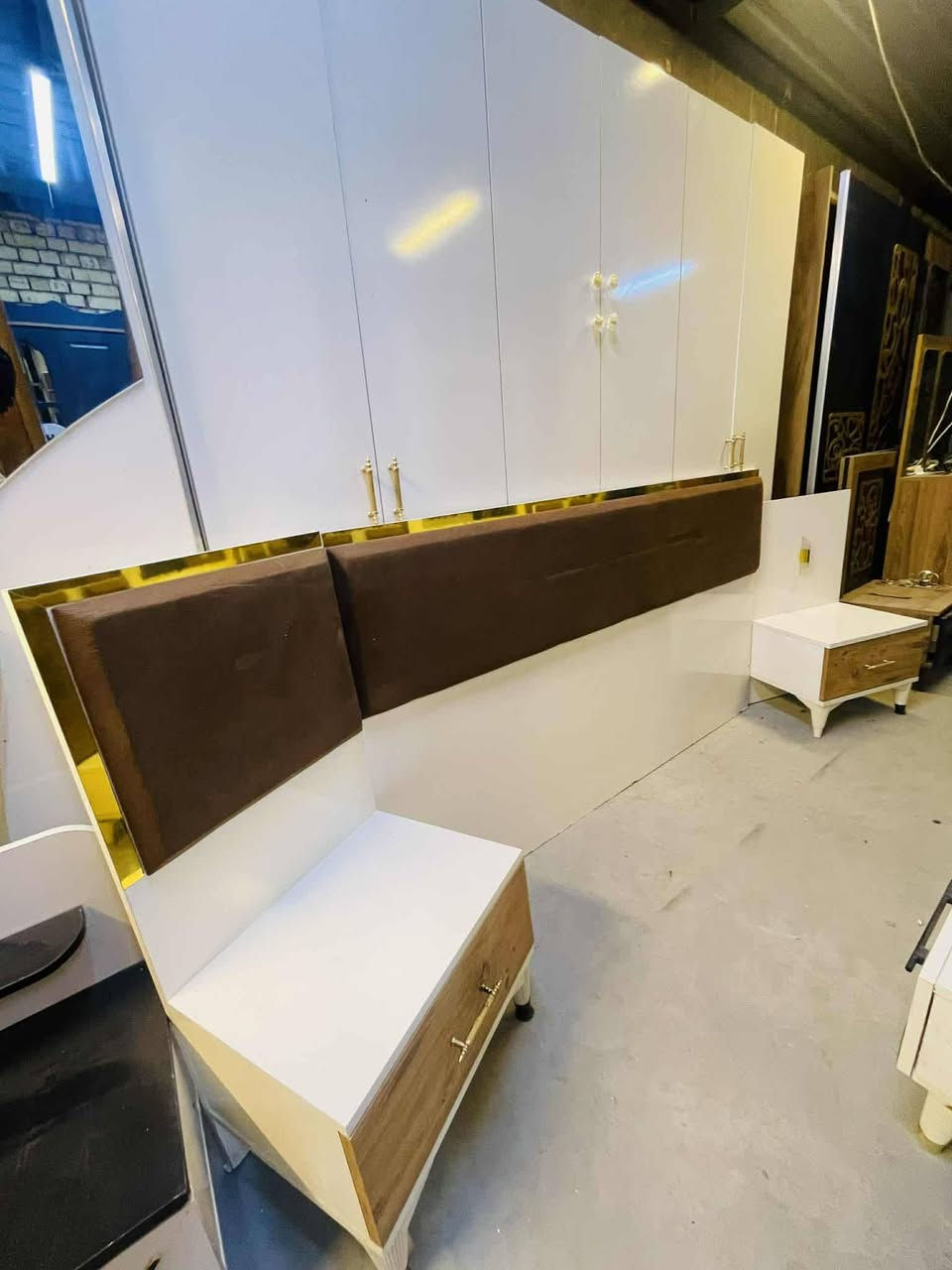 غرفه ترڪي مستخدم 🇹🇷
5قطع 
نضافه 90\💯
نضام ابواب 💢
السعر  500
مع شد🪛 ونقل 🚚  مجاني  داخل بغداد  محافظات بكروه حجز واتساب فقط ***********
