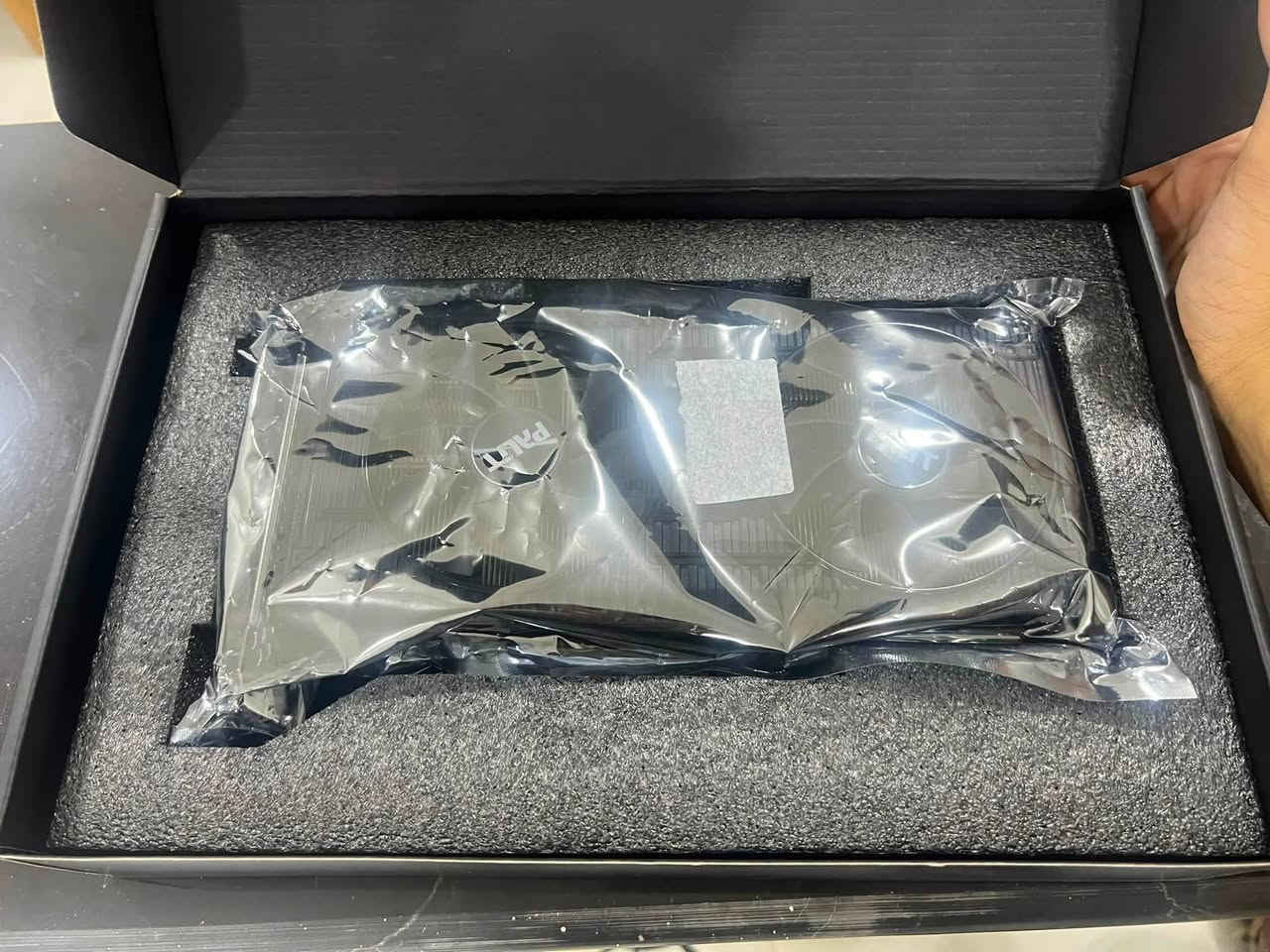 كرت شاشة 3060ti  8 gb VRAM من براند palit ما مفتوح ودرجة حرارة مالته  كلش طبيعية السعره 410الف  وبي مجال المكان بغداد الدورة حي الصحة 
***********

