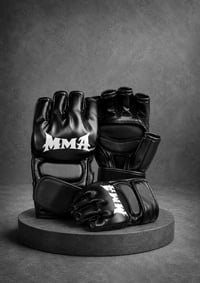 قفازات MMA • قفازات فنون قتالية • قفازات رياضة • قفازات تدريب • معدات ...