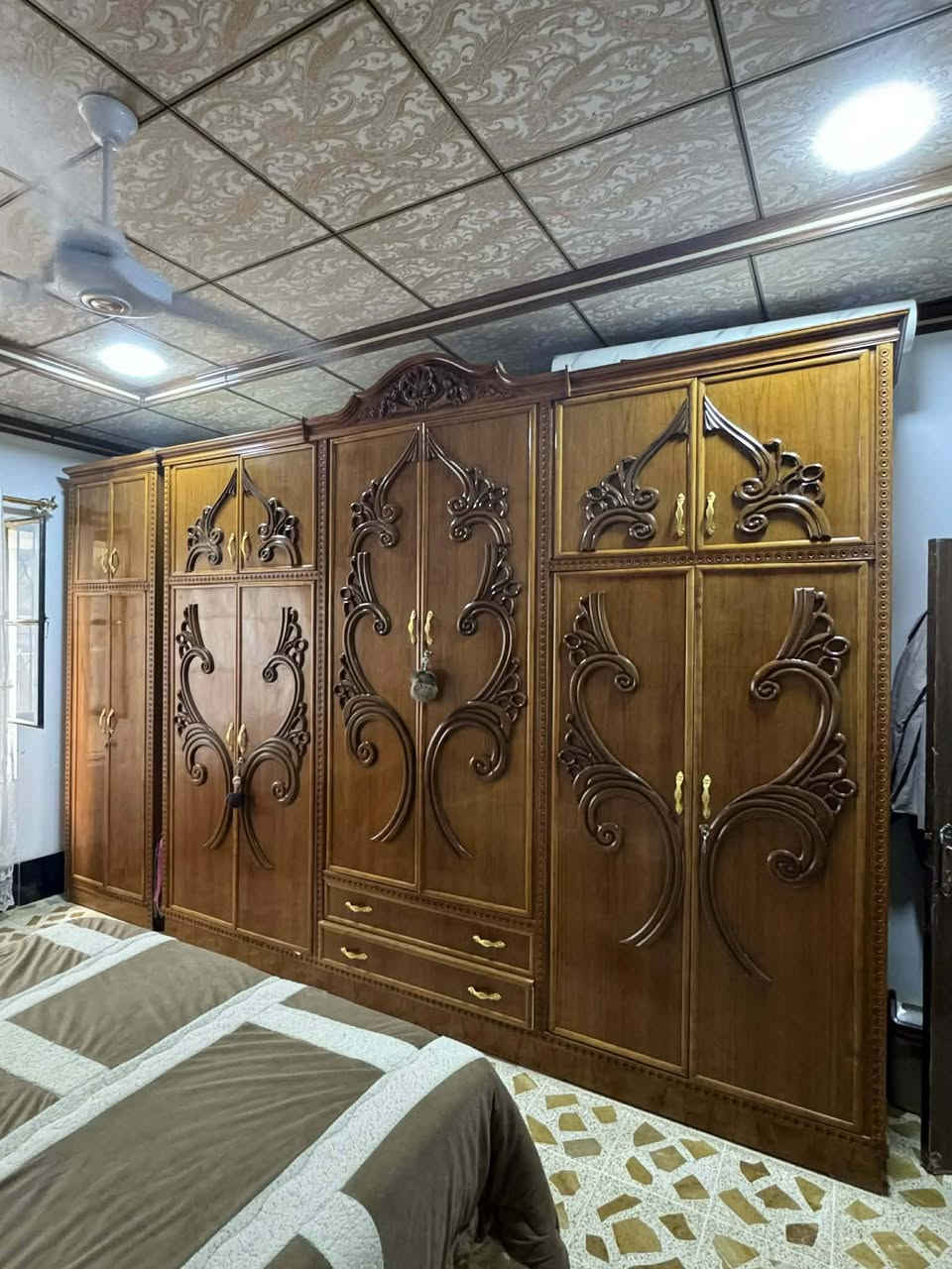 عندي غرفت نوم لبيع  ***********

