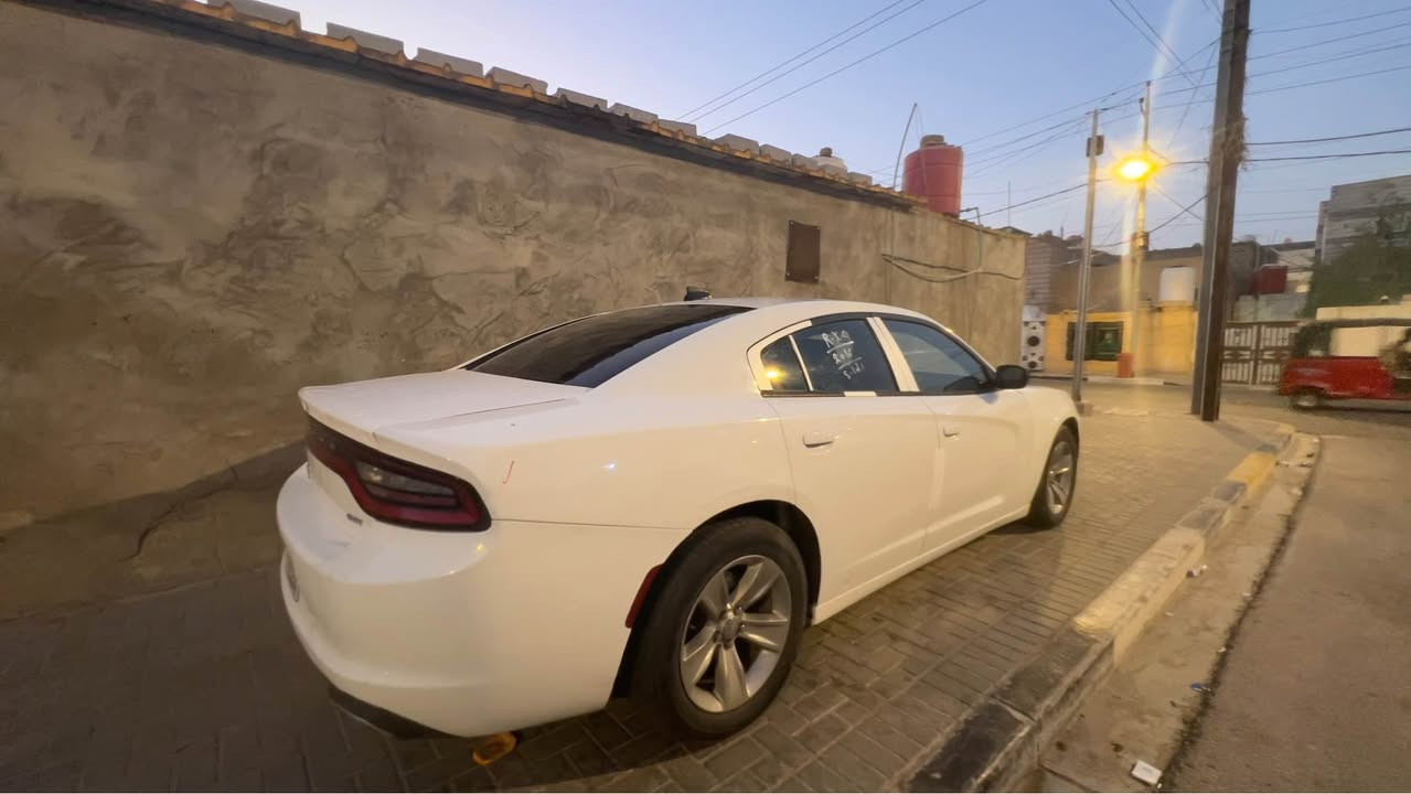 جارجر موديا 2015 رقم بغداد موصفات فول محرك كير حداديه تخم تاير تبريد ثلج جاهز ل الخير سياره 
حادثه بجم سياره 
كله بدل جديد 
سعر135 
مكاني البصره القبله 
رقمي *********** 
فول فتحه سياره البصرة, العراق

