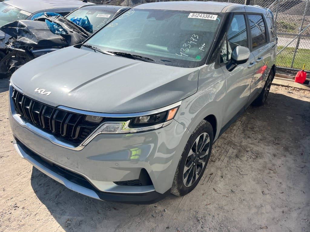 كرنفال موديل ٢٤مواصفات فول ماعدا كامرات المري والفتحه تواصل ***********
