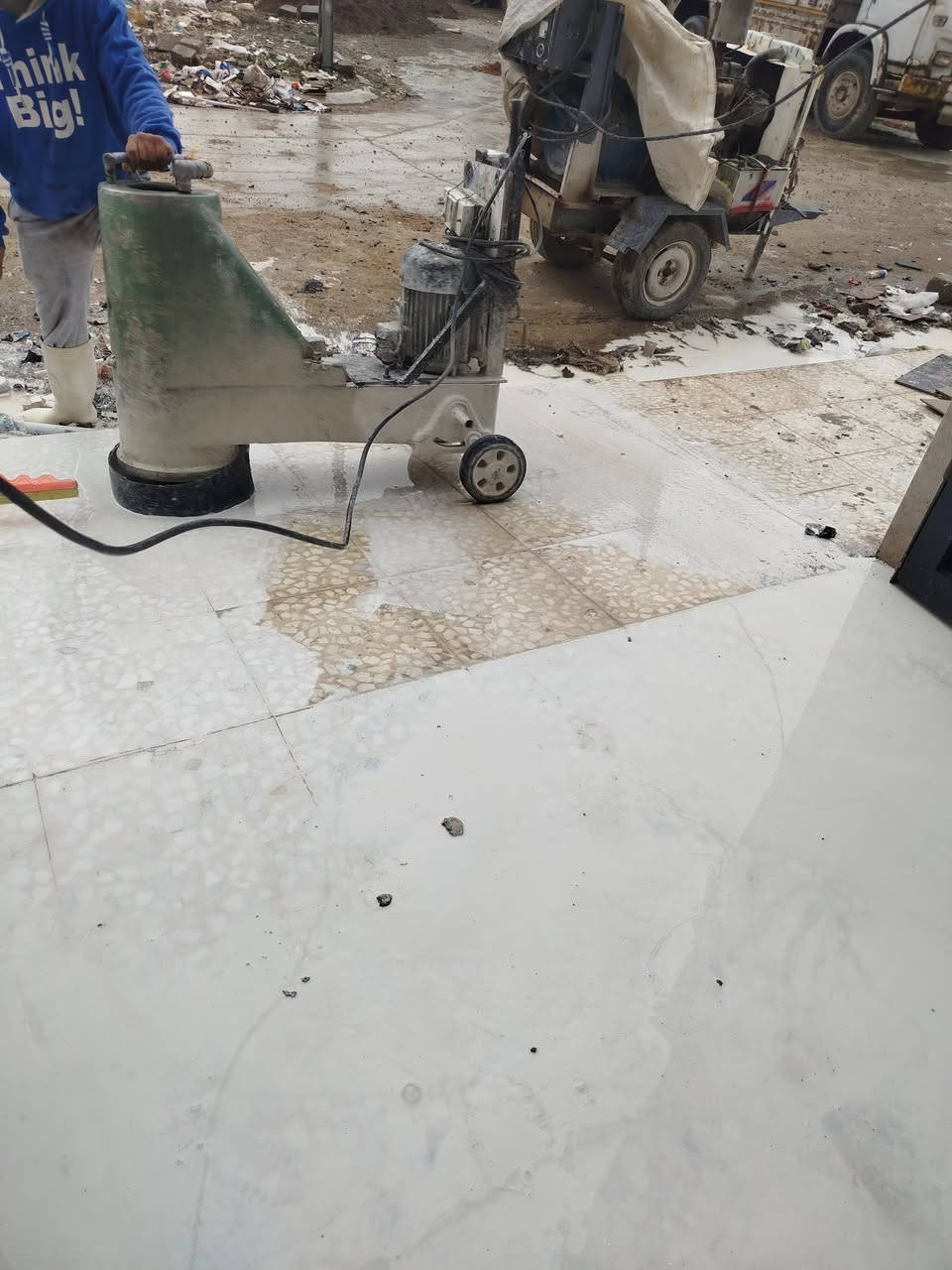 (مكتب الصديق)✅
مستعدون لجلي كافة أنواع الكاشي ☑️
وكافة انواع والمرمر  وتنضيف البورسلين 
كل انواع الكاشي القديم والجديد 
الاسعار بالمتر اكثر من 100 وفوك ناخذه بالمتر اقل من 100 متر ناخذه طوب 🏠
مكان الشغل في الموصلنا الحبيبة 🏨
الاستفسار اكثر الاتصال بالراقم ✅

☎️***********
الواتس اب ☎️ ***********
