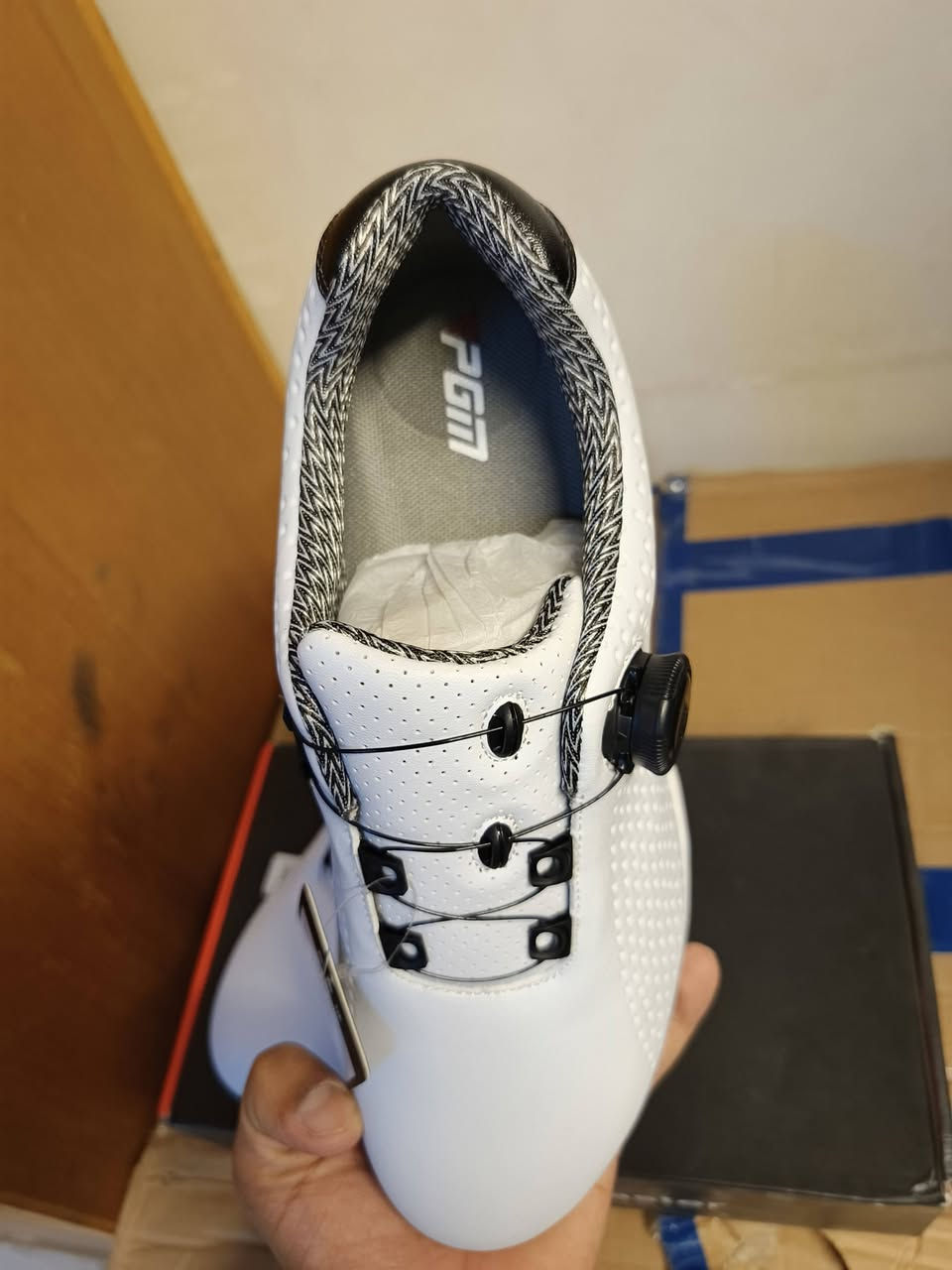 حذاء جولف ماركة PGM قياس 42 السعر 75 توصيل مجاني كافة محافضات العراق


**إذا كنت صاحب هذا الإعلان وتريد حذفه لأي سبب، رجاءا أرسل رسالة إلى الدعم الفني**