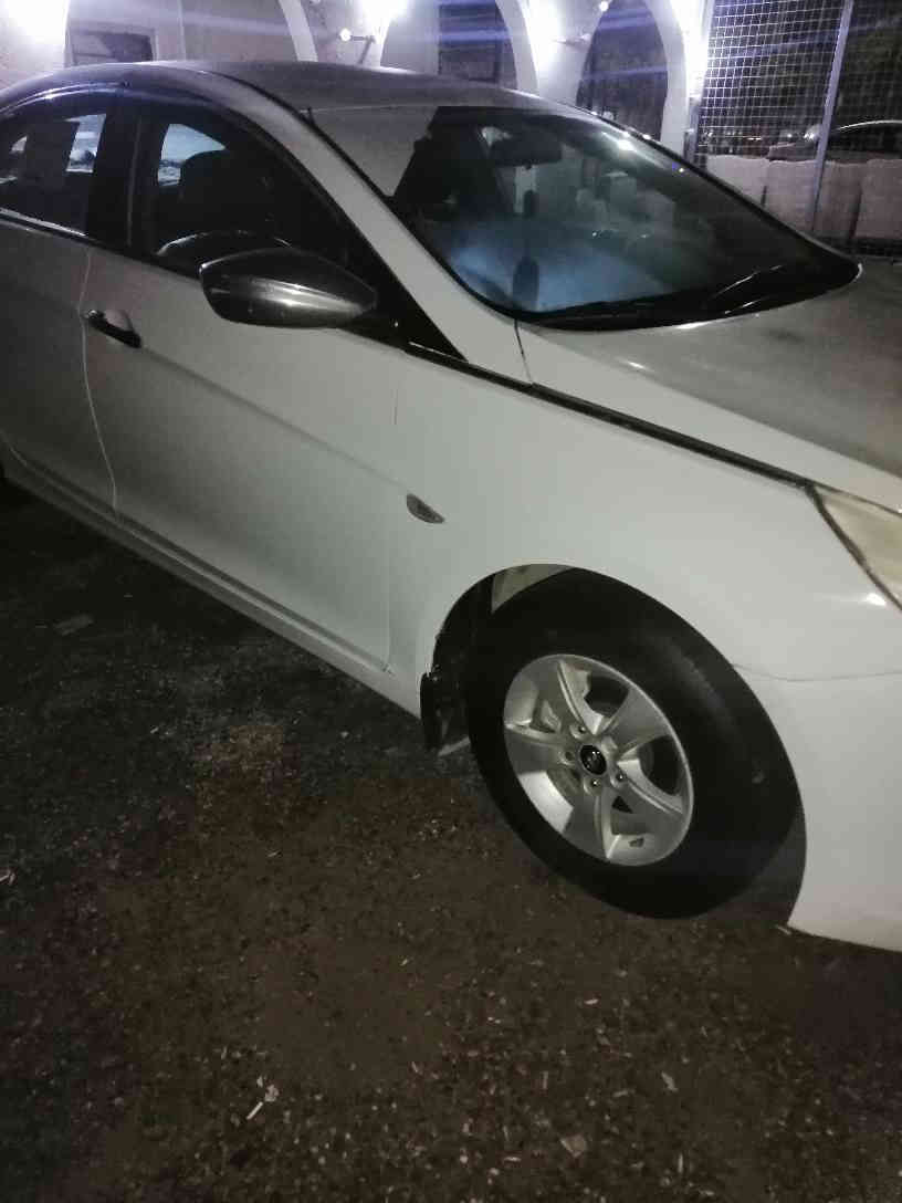 سلام عليكم سوناتا مديل 2011 مشروع وطني
سنوية ل2027 محرك دوش 2000
مكفوله ضربه ومحرك كير تبريد تدفئه
بيها رشات صبغ سيارة جديده
 السعر105وبيها مجال البصرة القرنة *********** القرنة, البصرة
