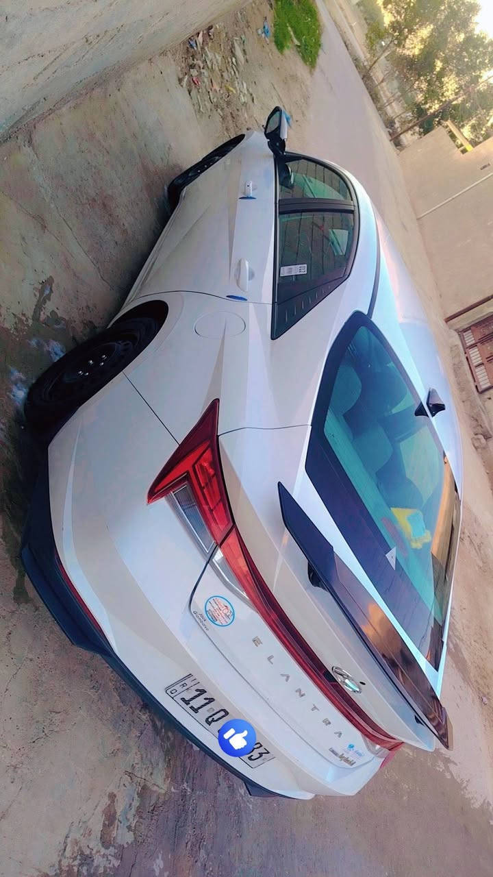 النترة للبيع سياره هايبرد و بانزين سياره خير من الله صور لحادث موضح بصوره سياره ماشيه 56 سعر141 و بيهة مجال ***********
