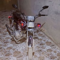 من رخصة الادمنيه دراجه ايراني للبيع السعر 425 وبيها مجال موديل 22 للتو...