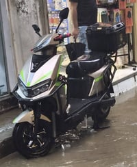 دراجة شحن ماركة كوريا MR الغنية عن التعريف دراجة كاملة مكملة بدون اي ن...