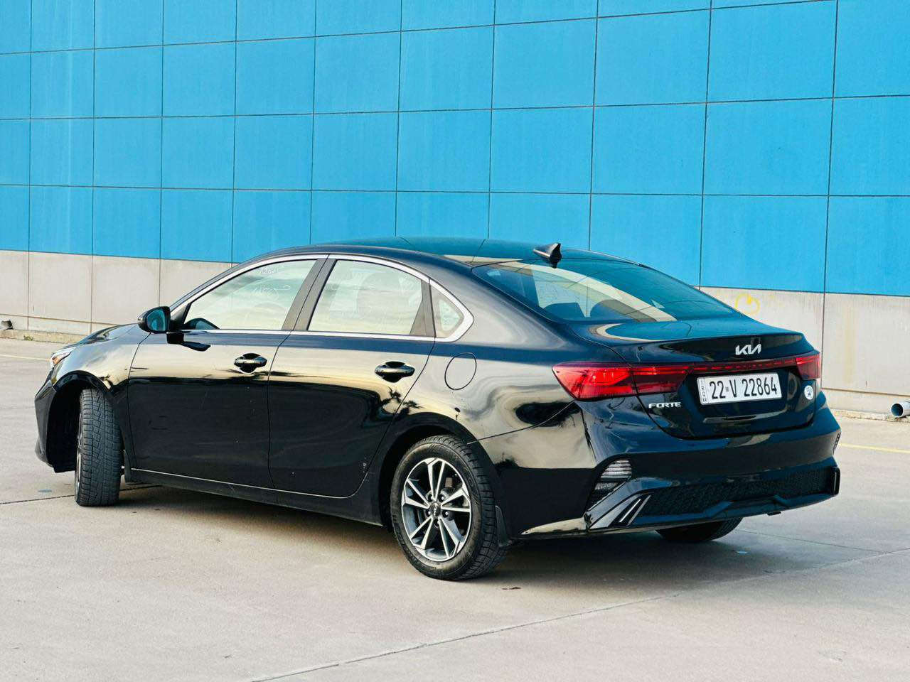 ﷽

كيا فورتي 2024 شكل جديد 🖤
محرك 2000 دوش
السياره مرقمه اربيل - رقم وفحص وهزه جديد لحد 2030 
ماشية 24 الف فقط
الحادث - بند صبغ 🔻بدون دواخل 
ايرباكات سليمه 100/100 
محرك وگئر وشواصي وتبريد ورادار وحجر بيئة كلها بشرط ✅
السعر 152 مرقم كامل 
موصفاته👇
تلفون شاحن - وايرليس 
تبريد قطعتين 
كشنات هيتر 
استيرن هيتر 
شاشة 
كاميرا
ويل كب
ردار
تحديد المسار
تحديد السرعه
ويل كب  سبورت
لايت ليد خلفي
اتو ستوب

🌹معرض اربيل كارس🌹
للاتصال ☎️*********** اكر, نينوى
