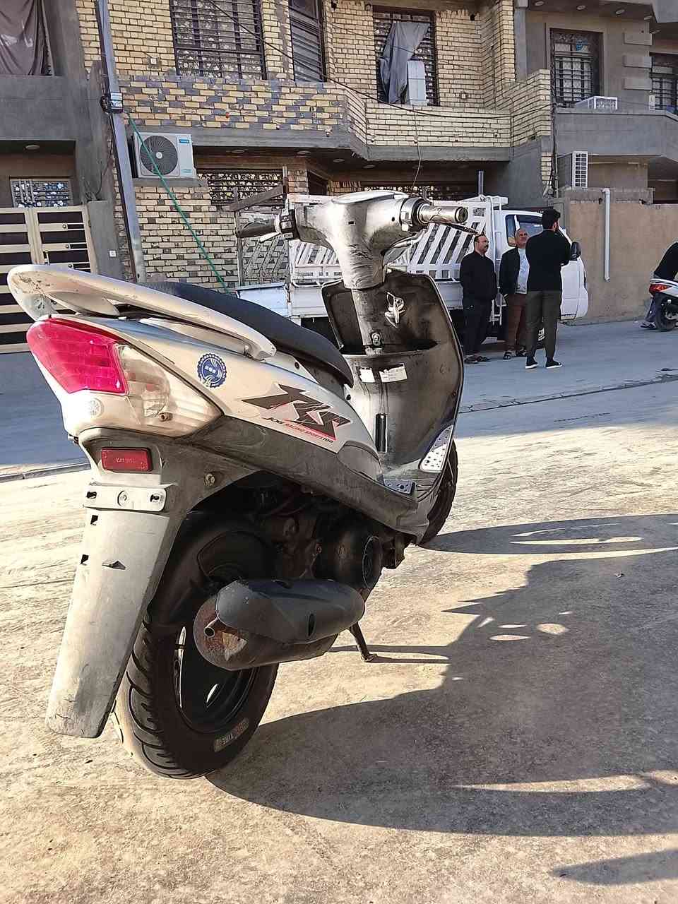 سلام عليكم دراجه ماكس عدله كفالة عامه تجي تقتنع وتتوكل السعر 700وبيها مجال قليل مكان  بغداد الحبيبيه ه‍ ***********
