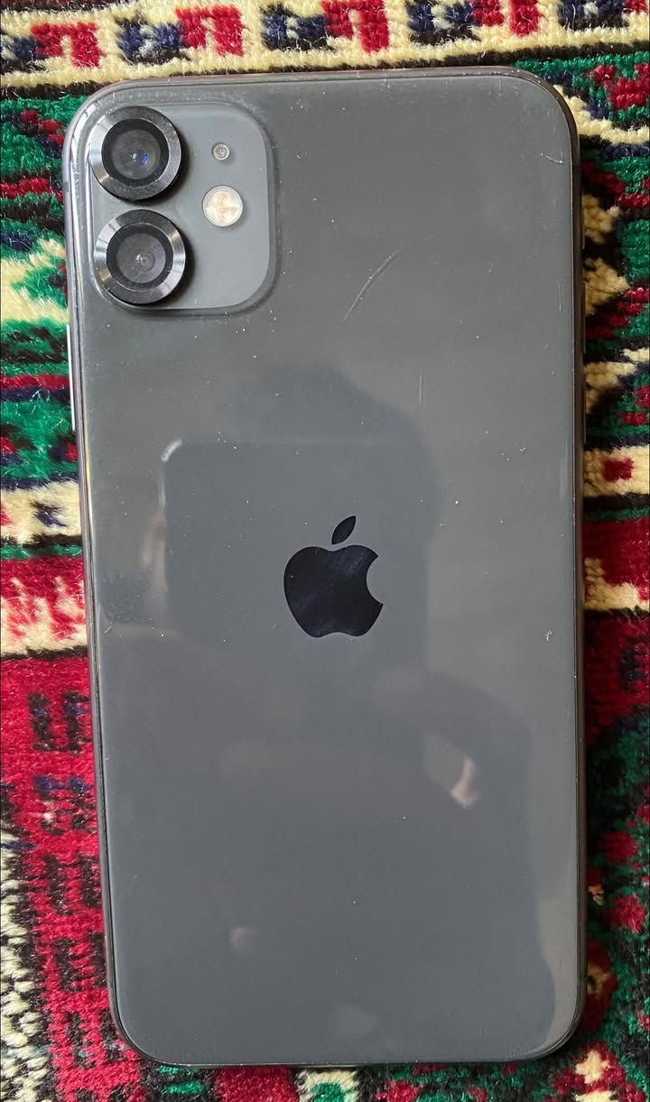 سلام عليكم
تلفون ايفون 11عادي البيع 
ذاكره 128
بطاريه 72
تلفون بلادي نضافه 95%
ابيع او مراوس متواجد خاص


**إذا كنت صاحب هذا الإعلان وتريد حذفه لأي سبب، رجاءا أرسل رسالة إلى الدعم الفني**