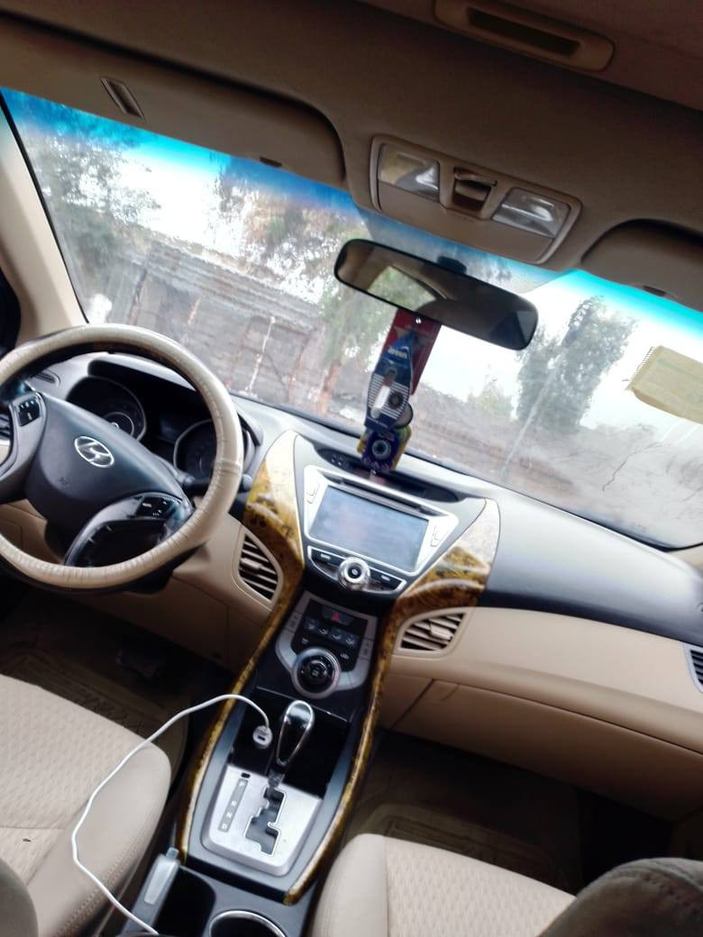 النتر 13 وارد خليجي 
محرك 18 مفتوح 
تبديل باب بلادي و جملغ عل بارد بدون دواخل 
 
رقم اربيل تحويل 
السعر 117 وبيها مجال للشراي 

***********
