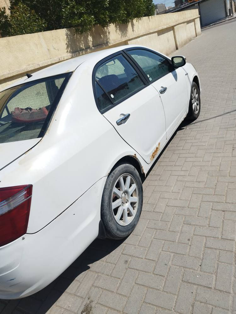 جيلي موبل موديل2013تبريدشغال مكينه كايمه سنوية منتهية2017 حدادية ٧٠بالميه مابيها ضربة كفاله مامعمره السعر25العنوان المطيحة قرب سيدعدنان*********** البصرة, العراق
