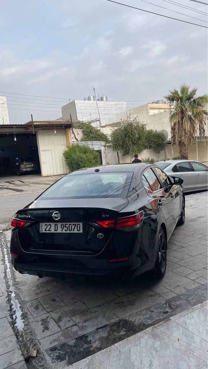 نیسان سێنترا ٢٠٢٣ SV فول مواسەفات بێ سلاید 
ڕادار 
ئاوێنە ڕادار
ئیکۆ
سپۆرت
سیستەم تراکشن 
 خەتی جادە
تحدید سرعە
بەسمە 
شەغال 
سەیارەکە ٣٨ هەزار کیلۆمەتر ڕۆیشتیە 
بەس بۆنیتی سبوغە بێ ناوگرتن  یەک دوو قەپ و قۆپی هەیە ئیرباگ تەقیە
هەموشتێکی نوێیە ڕەقەم و سەنەوی و هەزەی نوێیە 
نرخی ١٣٧ وەرەقە و مەجالی تێدایە 
شوێن هەولێر 
*********** أربيل, العراق
