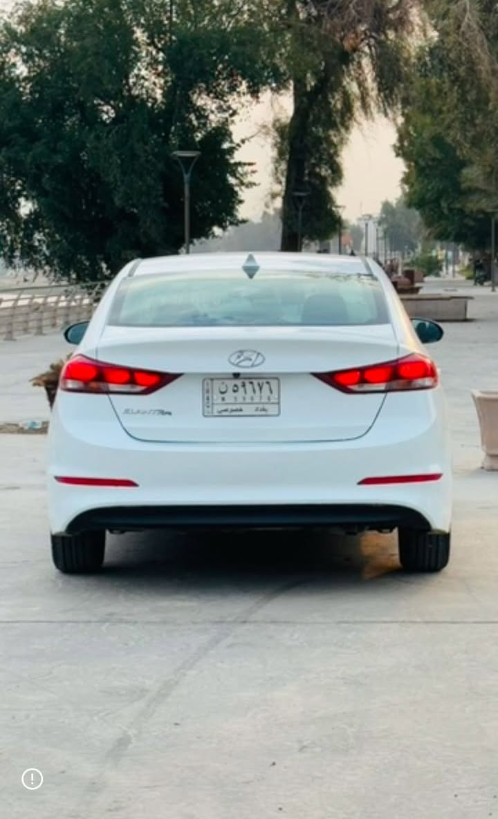 النترا 2018 وارد امريكي حادثه بالحوظ بس مكان السبير فقط وبارد بالداير مال الجاملغ الخلفي بدون ايرباك وبدون صبغ الكشر كله مكفول شاشه ورادارات جانبيه بلاجكتور تحكم استيرن تخم تاير جديد السياره جديده 
السعر 140 ورقه بيه مجال 
هـ***********
