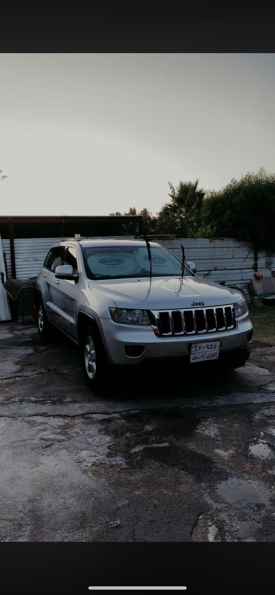 السلام وعليكم للبيع فقط
جيب لاريدو 2011 رقم اربيل القديم تحويل ثاني يوم مواصفات عاديه حادث امريكا جاملغ خلفي عكس السايق وصبغ الباب الوره السايق فقط وبيها طخه ممصلحه موجوده بالمنشور كير جديد محرك بدون بخار صدر امامي خلفي جديد تايرات نص عمر السيارة خير من الله تبريد تدفئه كهربائيات كلها شغاله مكان السيارة بغداد حي الفرات للاستفسار *********** السعر 153وبيها مجال للشراي
